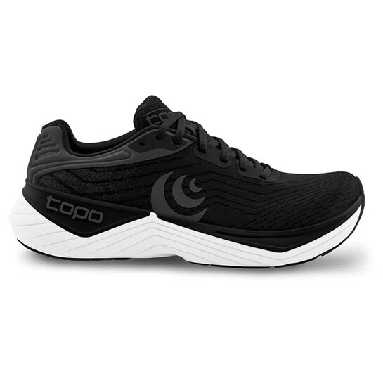 Topo Women's Ultrafly 5 Running Shoes Black/White 8